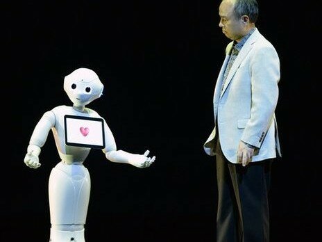 Японская фирма представила `человечного` робота | Фото: AFP