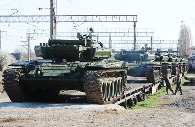 К границе Украины идут 200 единиц российской военной техники | Фото: AFP