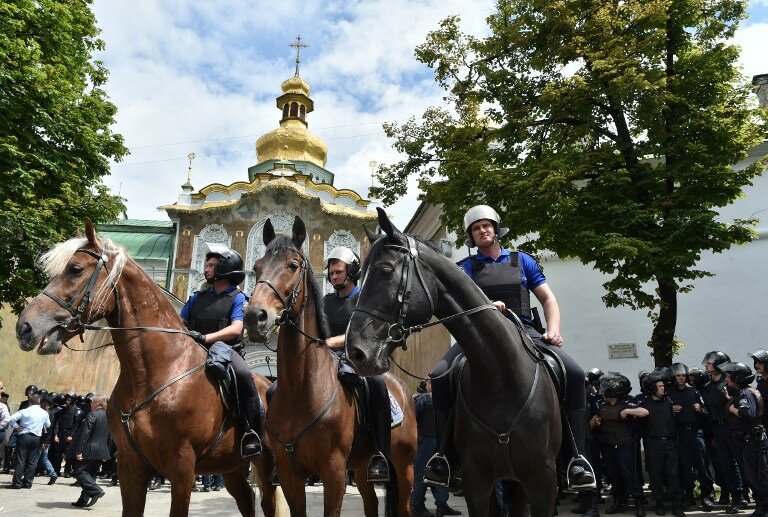 Киев. Безобразия у Лавры | Фото: AFP