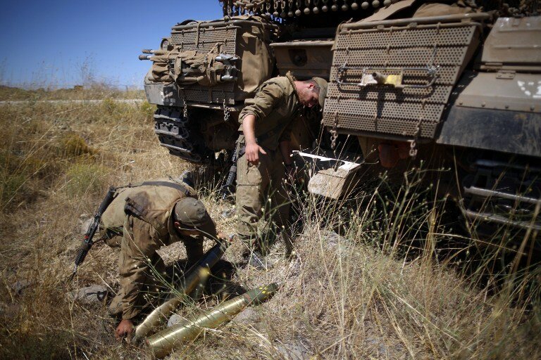 Глядя на Кунейтру | Фото: AFP