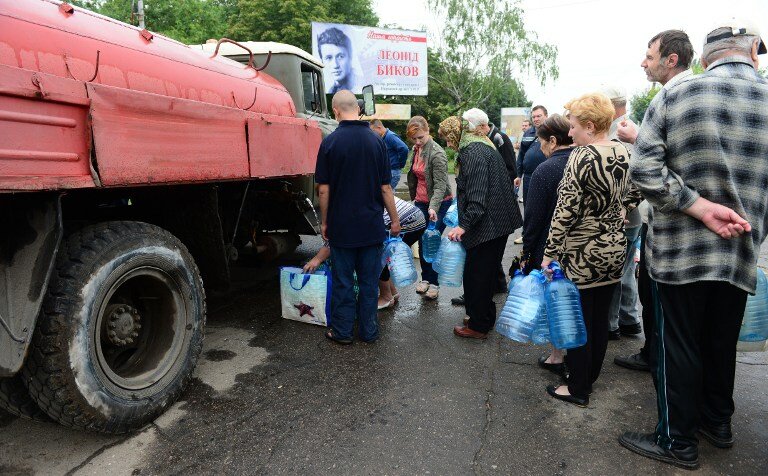 Беженцы Донбасса | Фото: AFP