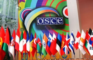 Сепаратисты освободили группу наблюдателей ОБСЕ | Фото: Thinkstock