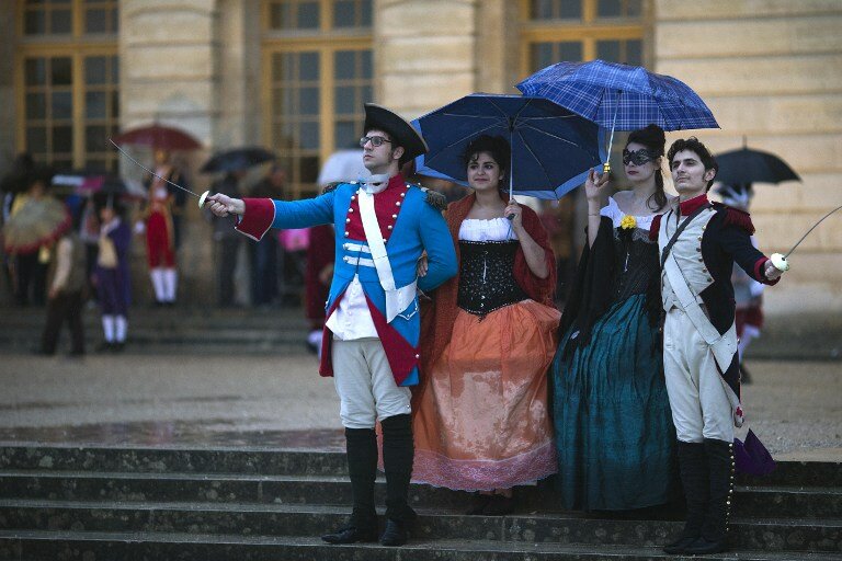 Маскарад в Версале | Фото: AFP