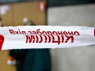 Глава детдома убил жену и дочь, а сам повесился 