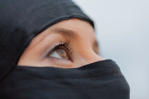 Наденет ли Франция никаб? | Фото: Thinkstock