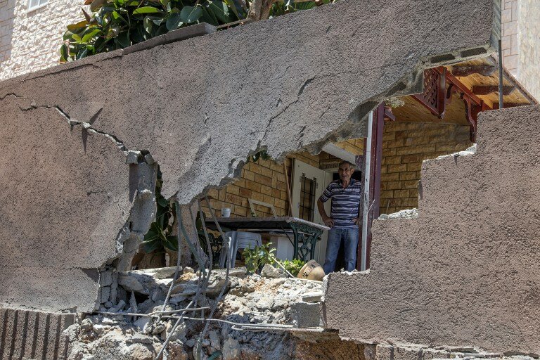 Ракетный обстрел Эшколя вблизи границы | Фото: AFP