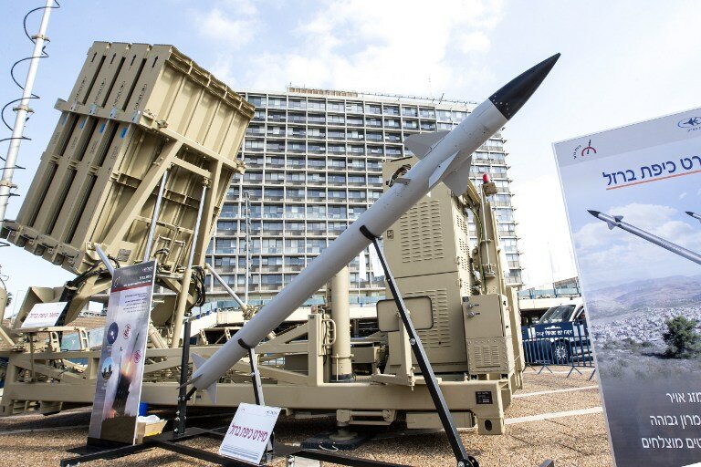 На Израильские территории за час выпустили более 30 ракет | Фото: AFP