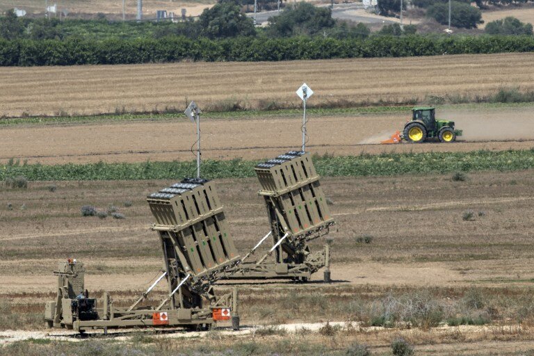Ракета долетела до Хадеры | Фото: AFP