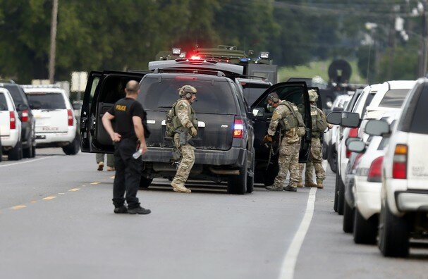 США. Нападение на банк, преступник взял заложников | Фото: AFP