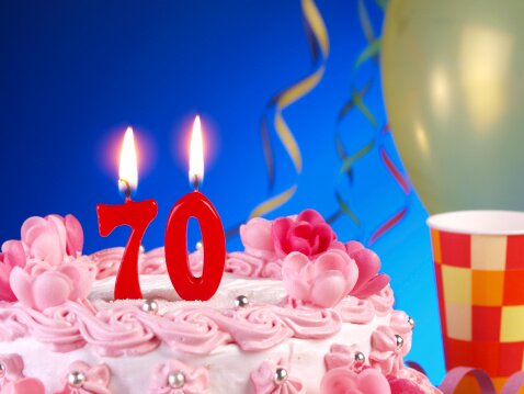 70-летний Роберт Де Ниро принимает поздравления | Фото: Thinkstock