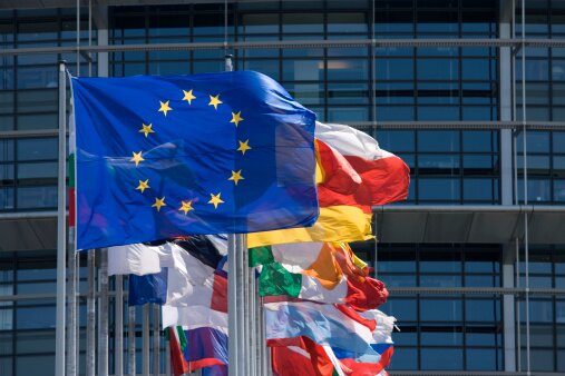 ЕС не оставит Украину один на один с Россией | Фото: Thinkstock