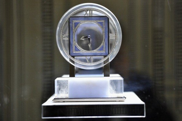 Аристократия 21-го века примеряет новейшую коллекцию Cartier | Фото: Getty Images