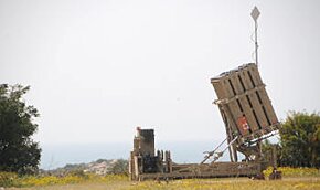 `Железный купол` способен сбивать самолеты противника 
