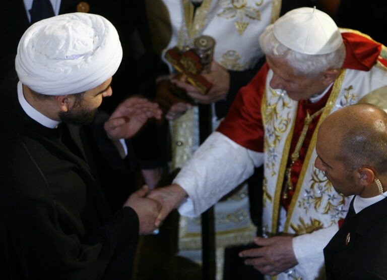 Триумф Бенедикта XVI в Ливане | Фото: AFP