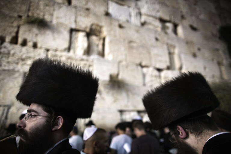 В Израиле Новый год празднуют и премьер, и медведи | Фото: AFP