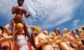 В Турции спасатели вытащили из воды резиновую женщину | Фото: Thinkstock