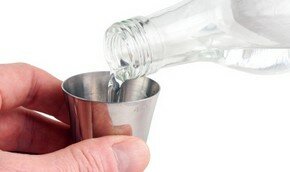 Чехия возвращает в продажу крепкий алкоголь | Фото: Thinkstock