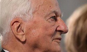 Израильский писатель стал лауреатом премии мира | Фото: Getty Images