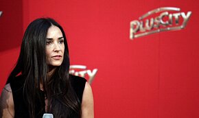 Деми Мур и Эштон Катчер решили развестись | Фото: Getty Images
