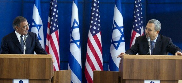 Панетта пугает Израиль | Фото: Getty Images
