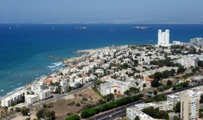 Над Хайфой был поднят китайский флаг | Фото: Thinkstock