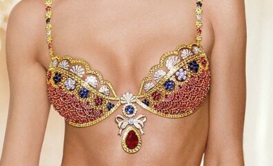 Victoria’s secret представит бюстгальтер за $10 млн | Фото: AFP