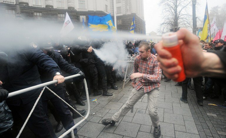 Киев. Протест сторонников евроинтеграции | Фото: AFP