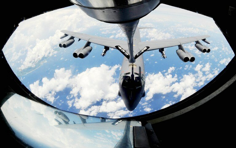 Бомбардировщики США замечены в новой зоне ПВО Китая | Фото: AFP