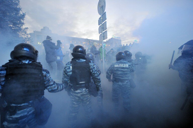 Кровавый разгон Евромайдана | Фото: AFP