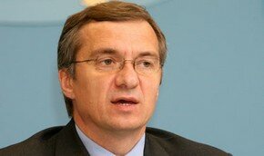 Украина: Бюджет-2013 не досчитается 104 млрд гривен | Фото: AFP