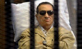 Экс-президент Египта ранен | Фото: AFP
