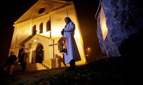 В Италии была отслужена подводная месса | Фото: AFP