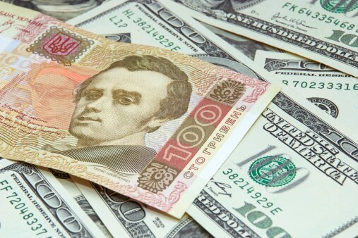 Украинские банки ввели ограничение на продажу валюты | Фото: Thinkstock