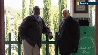 Во Франции разрешат носить хиджабы 
